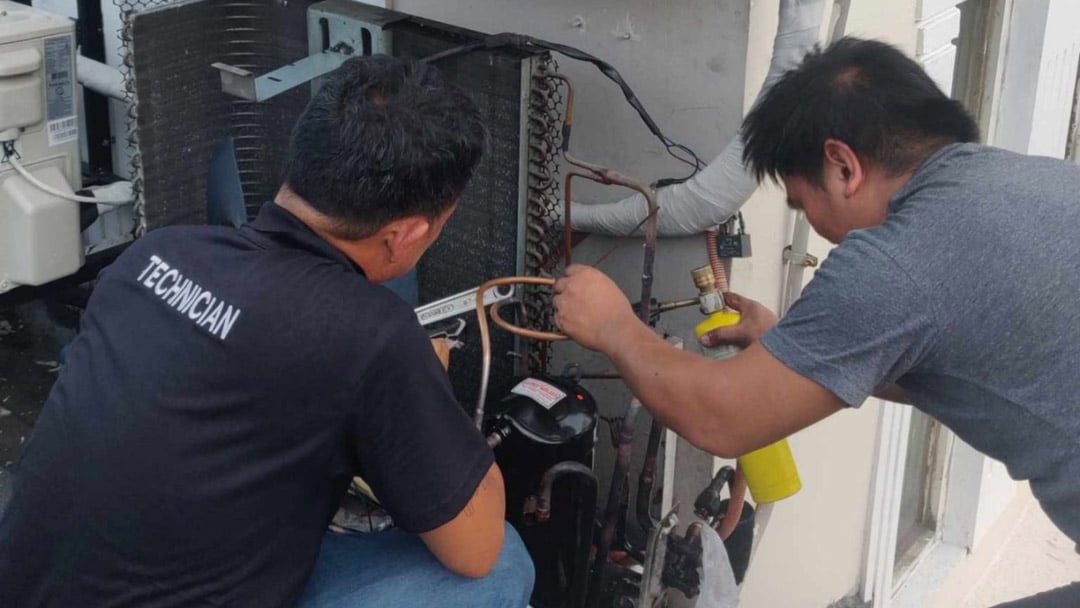 We offer deploy multi-skilled technicians for customers who need variety of skills-related works.